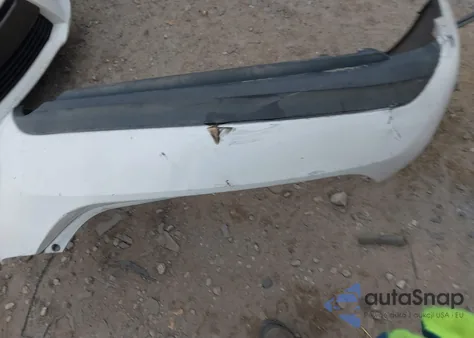 2016 Toyota Corolla Le z USA, uszkodzony, nr VIN 2T1BURHE1GC700577